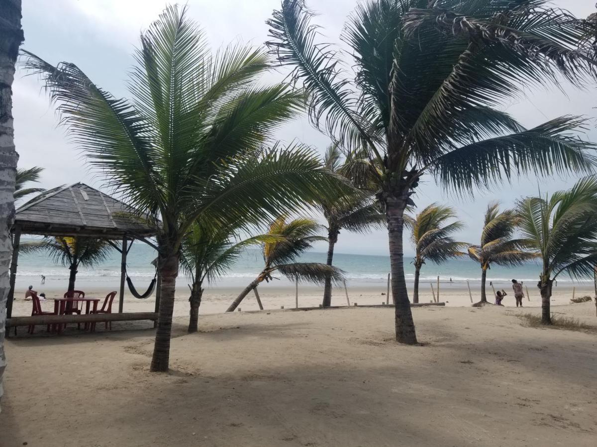 My Little House Surf&Backpacker Hostel มอนตาญิตาร์ ภายนอก รูปภาพ