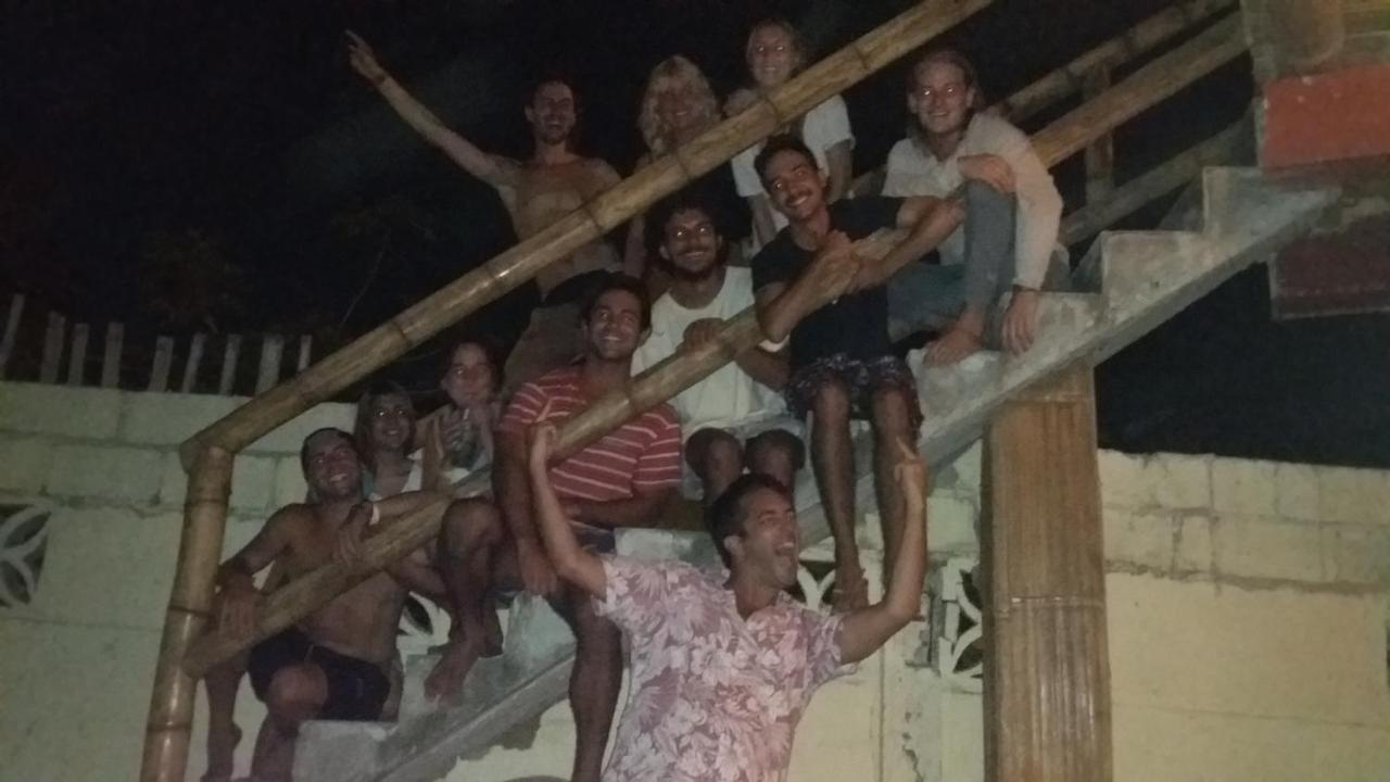 My Little House Surf&Backpacker Hostel มอนตาญิตาร์ ภายนอก รูปภาพ